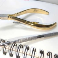 Kềm Cắt Da Thép C45 Có Tốt Không? Ưu Nhược Điểm Và Lý Do Được Thợ Nail Chuyên Nghiệp Ưa Chuộng