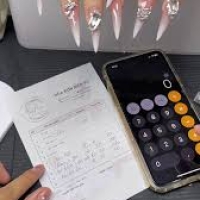 Chiến Lược Định Giá Dịch Vụ Nail: Góc Nhìn Từ Người Làm Nghề Và Làm Kinh Doanh