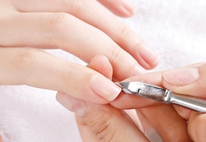 Da bao móng  sần sùi, khô cứng mất thẩm mỹ – Giải pháp xử lý an toàn với kềm nail chất lượng cao