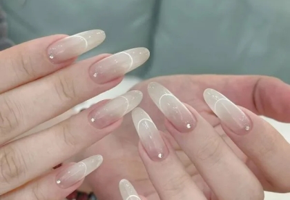 Nail Ombre Nude – Trắng Sữa (Baby Boomer): Kiểu Nail Thanh Lịch Chuẩn Salon Hàn Quốc