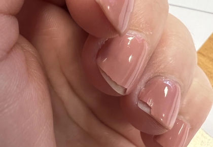 Vì Sao Sơn Gel 2 Ngày Bị Bong? Nguyên Nhân & Cách Khắc Phục Hiệu Quả