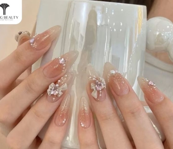 12 kiểu đính đá nail cơ bản giúp bạn tạo nail xinh mỗi ngày