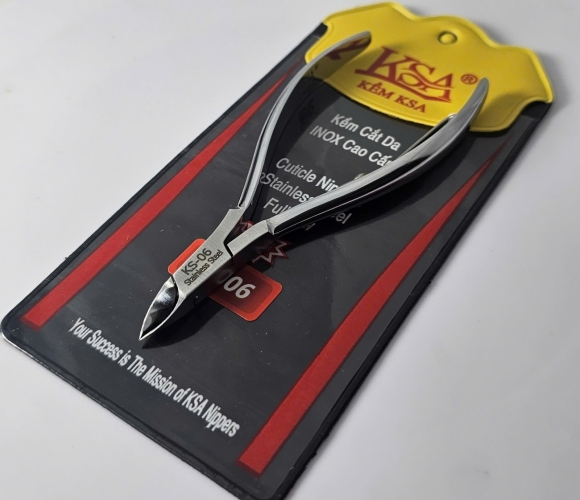 NÊN LỰA CHỌN KỀM CẮT DA INOX HAY KỀM CẮT DA THÉP