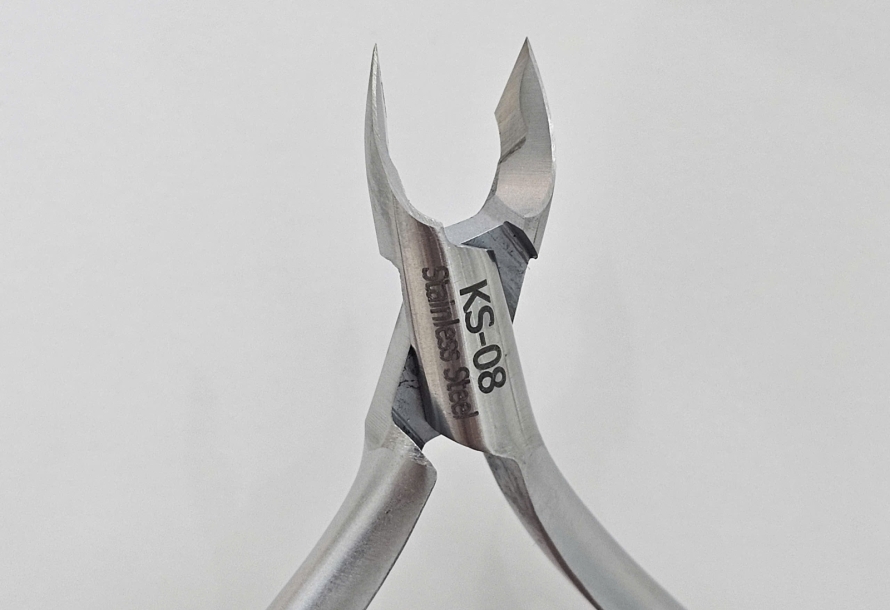 SỰ THẬT VỀ KỀM NAIL: VÌ SAO CÀNG LÀM LÂU, THỢ CÀNG KHÓ CHỌN KỀM?